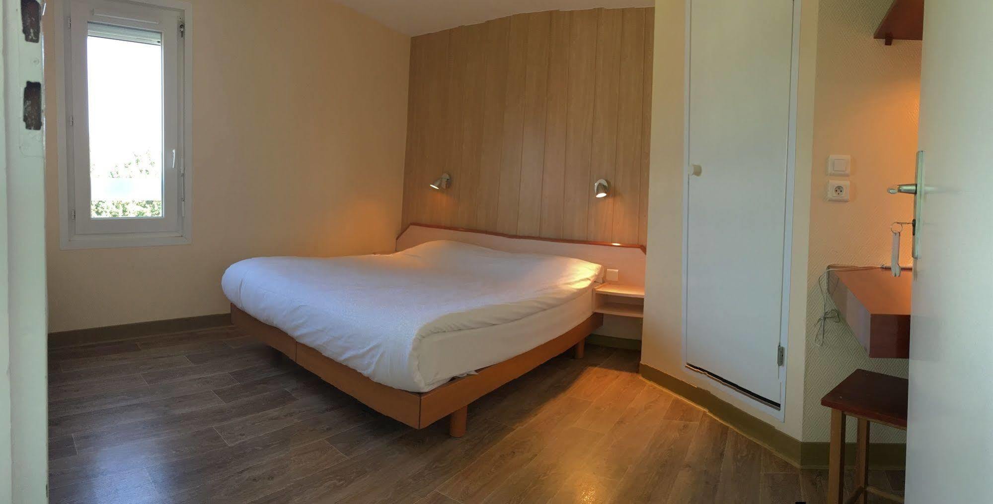 Fast Hotel Colmar Houssen Exteriör bild